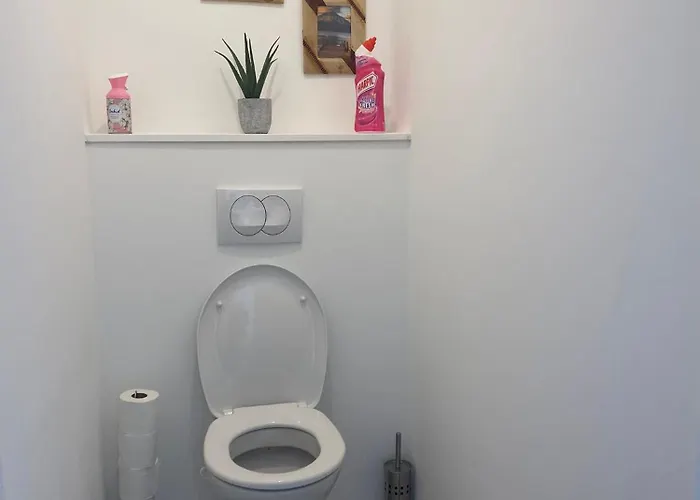 Holiday home Maison 600m De La Mer, Votre Escapade Ideale Courseulles-sur-Mer